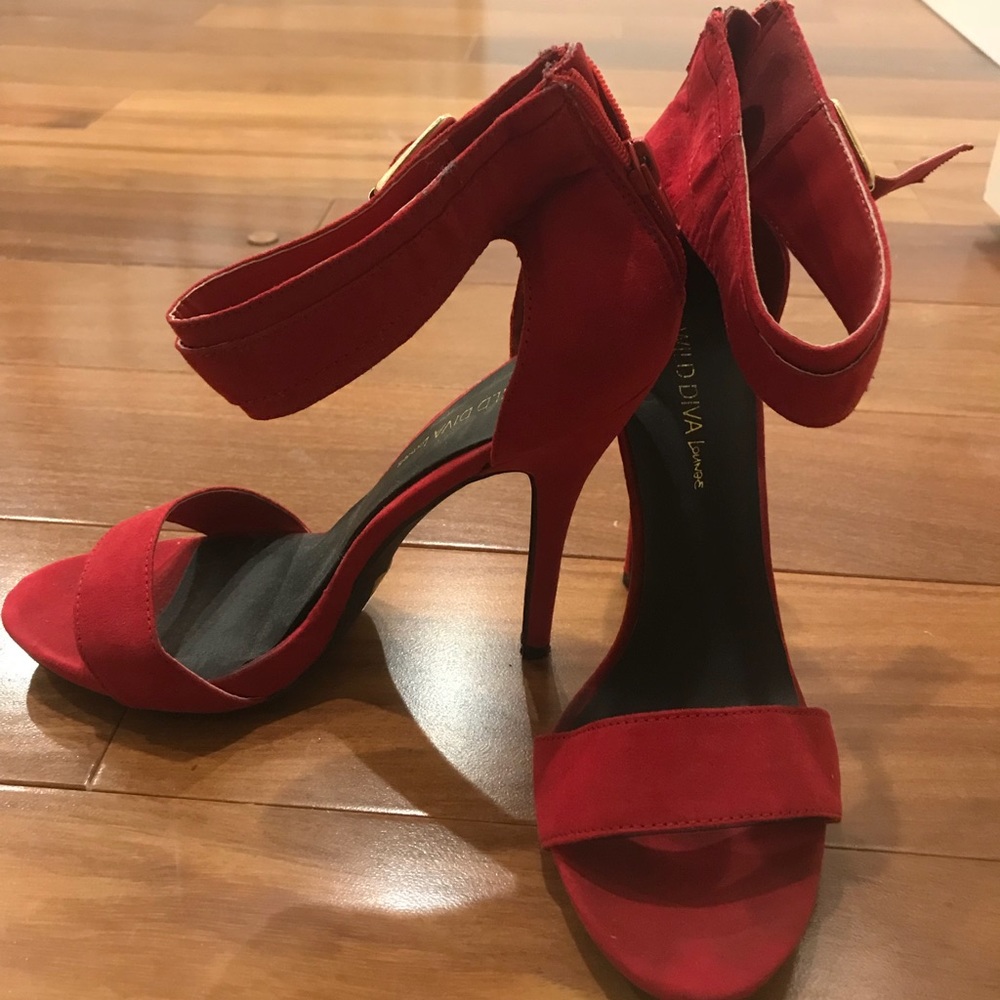 Wild diva red heels size 7.5